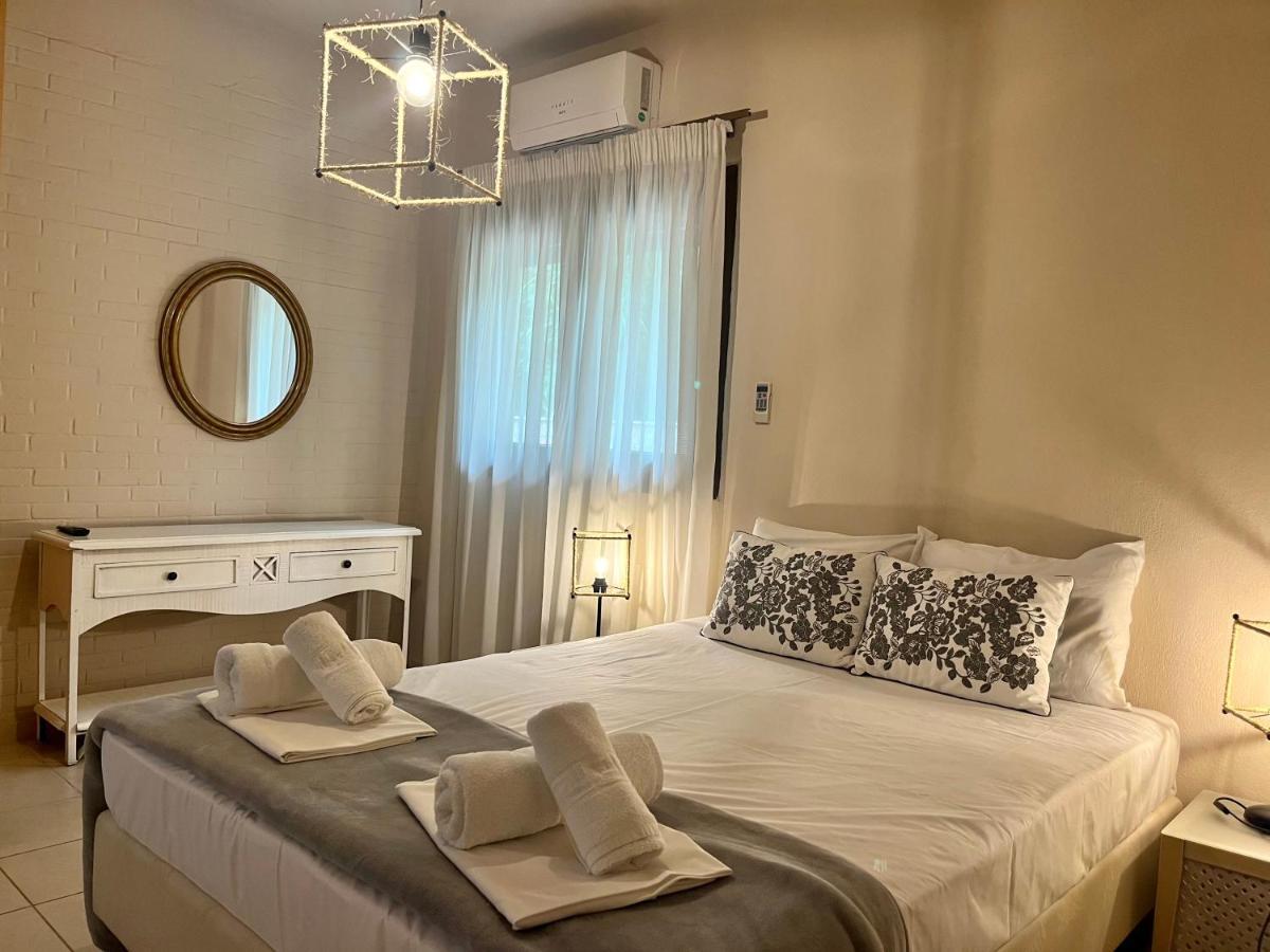 The Beach House - Apartments & Studios (Adults Only) Afytos Eksteriør billede