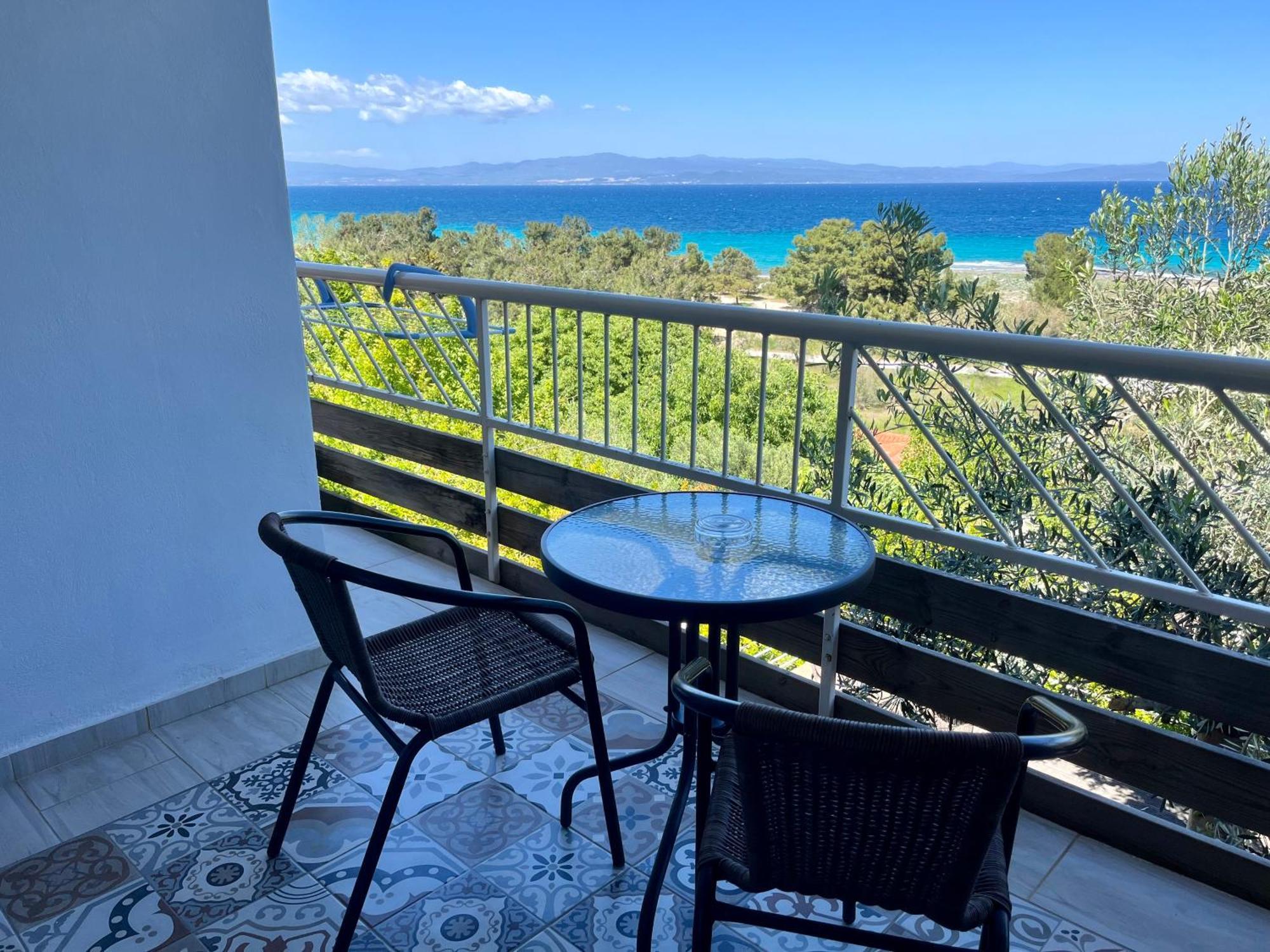 The Beach House - Apartments & Studios (Adults Only) Afytos Eksteriør billede