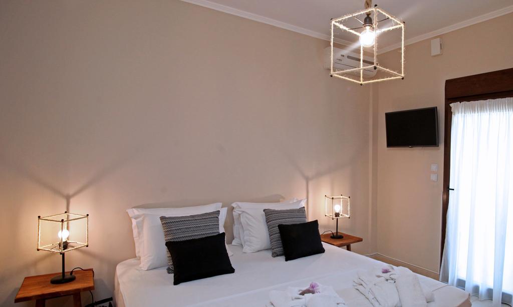 The Beach House - Apartments & Studios (Adults Only) Afytos Eksteriør billede