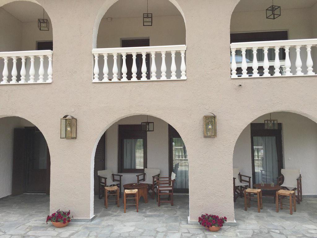 The Beach House - Apartments & Studios (Adults Only) Afytos Eksteriør billede