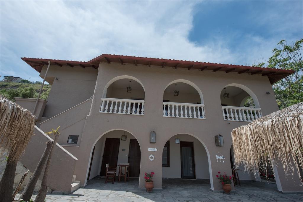 The Beach House - Apartments & Studios (Adults Only) Afytos Eksteriør billede